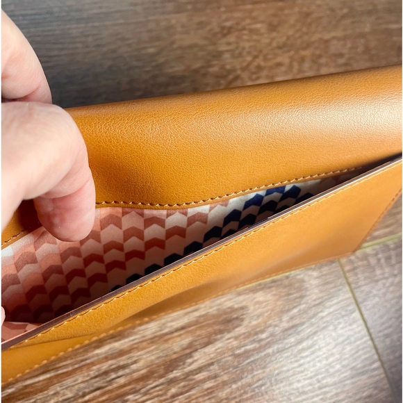 Stella & Dot wallet, SHE LOVES ADVENTURE 🫶🏼 - Picture 4 of 5